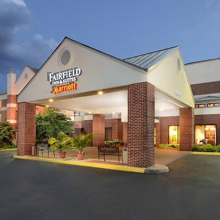 Fairfield Inn & Suites By Marriott Charlottesville North Eksteriør billede