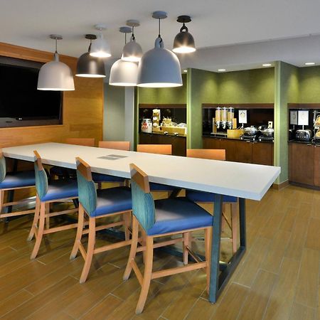 Fairfield Inn & Suites By Marriott Charlottesville North Eksteriør billede