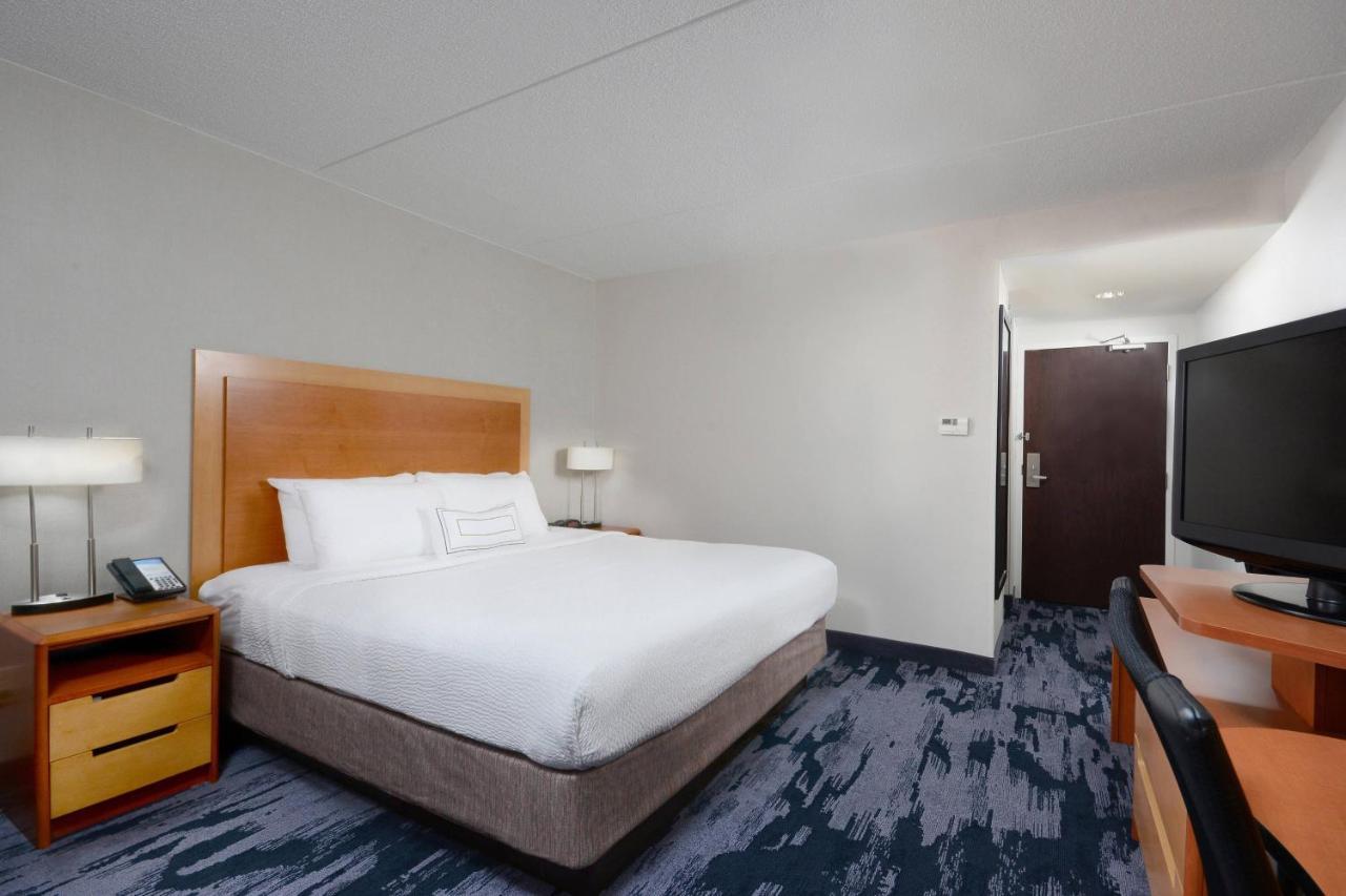 Fairfield Inn & Suites By Marriott Charlottesville North Eksteriør billede