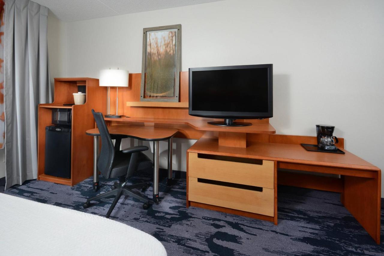 Fairfield Inn & Suites By Marriott Charlottesville North Eksteriør billede