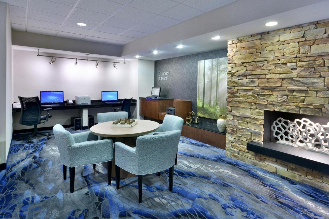 Fairfield Inn & Suites By Marriott Charlottesville North Eksteriør billede