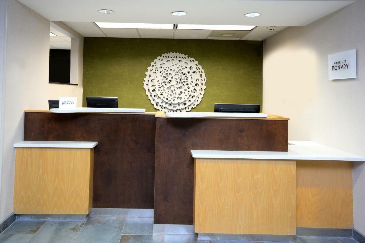 Fairfield Inn & Suites By Marriott Charlottesville North Eksteriør billede